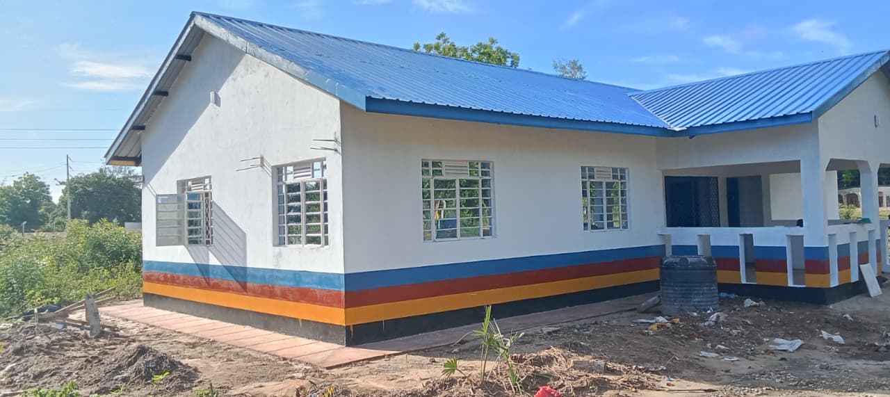 Completed building renovation works at Lamu West police station